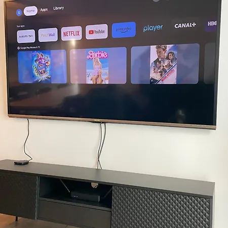 Trzy Sosny I Kurka *